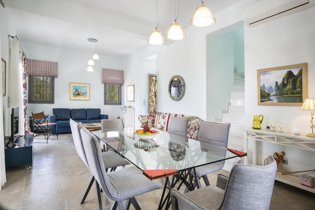 סבורונטה Afrodite Luxury Villa מראה חיצוני תמונה