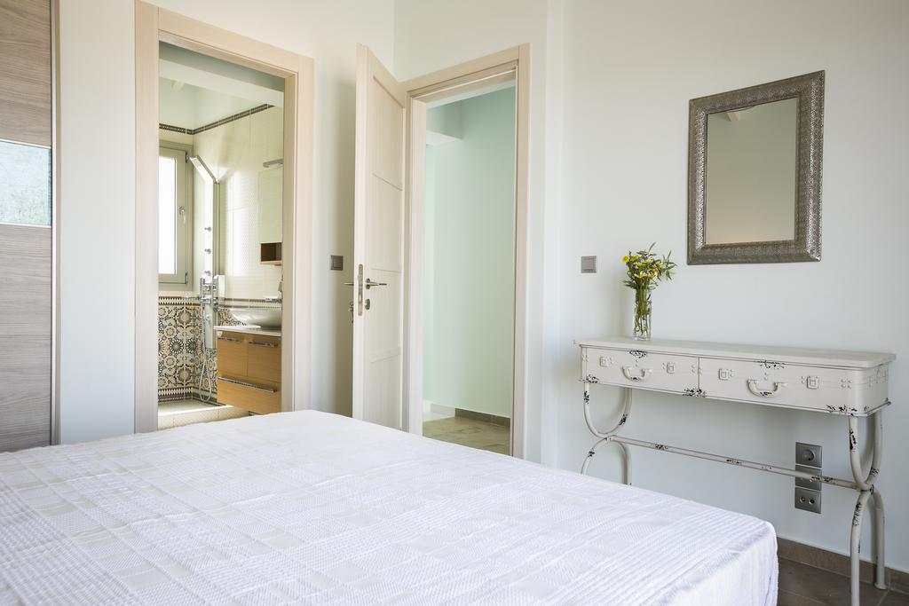 סבורונטה Afrodite Luxury Villa מראה חיצוני תמונה