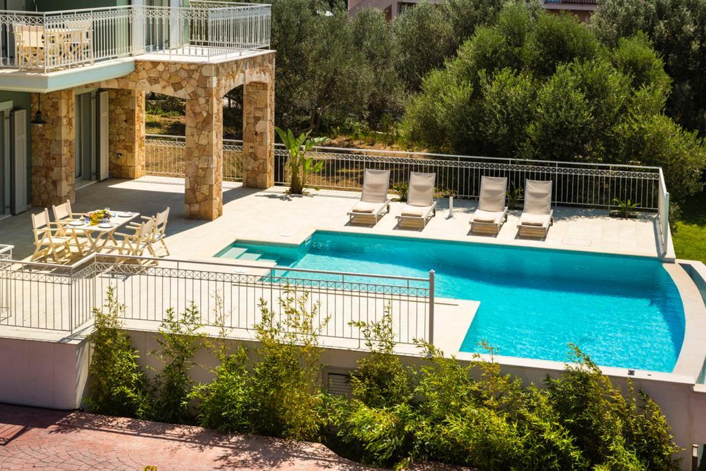 סבורונטה Afrodite Luxury Villa מראה חיצוני תמונה