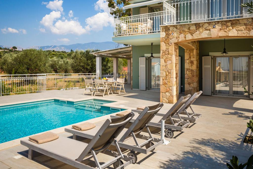 סבורונטה Afrodite Luxury Villa מראה חיצוני תמונה